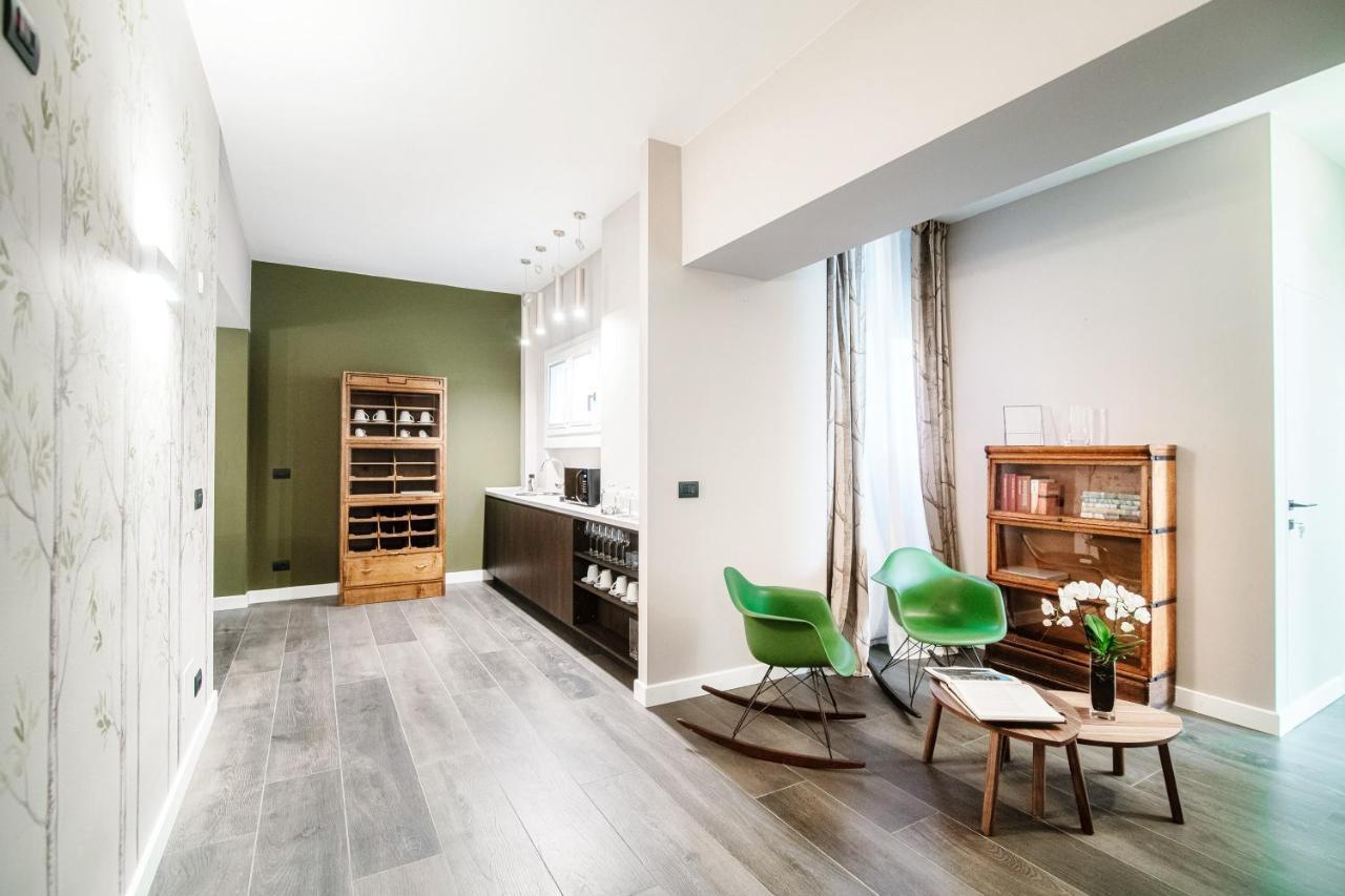 In Centro Luxury Rooms Como Exterior photo