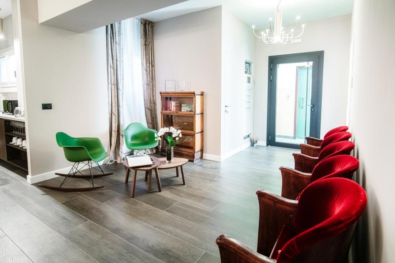 In Centro Luxury Rooms Como Exterior photo