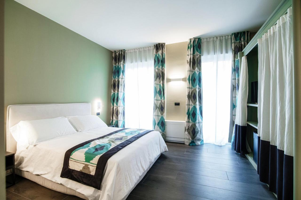 In Centro Luxury Rooms Como Exterior photo