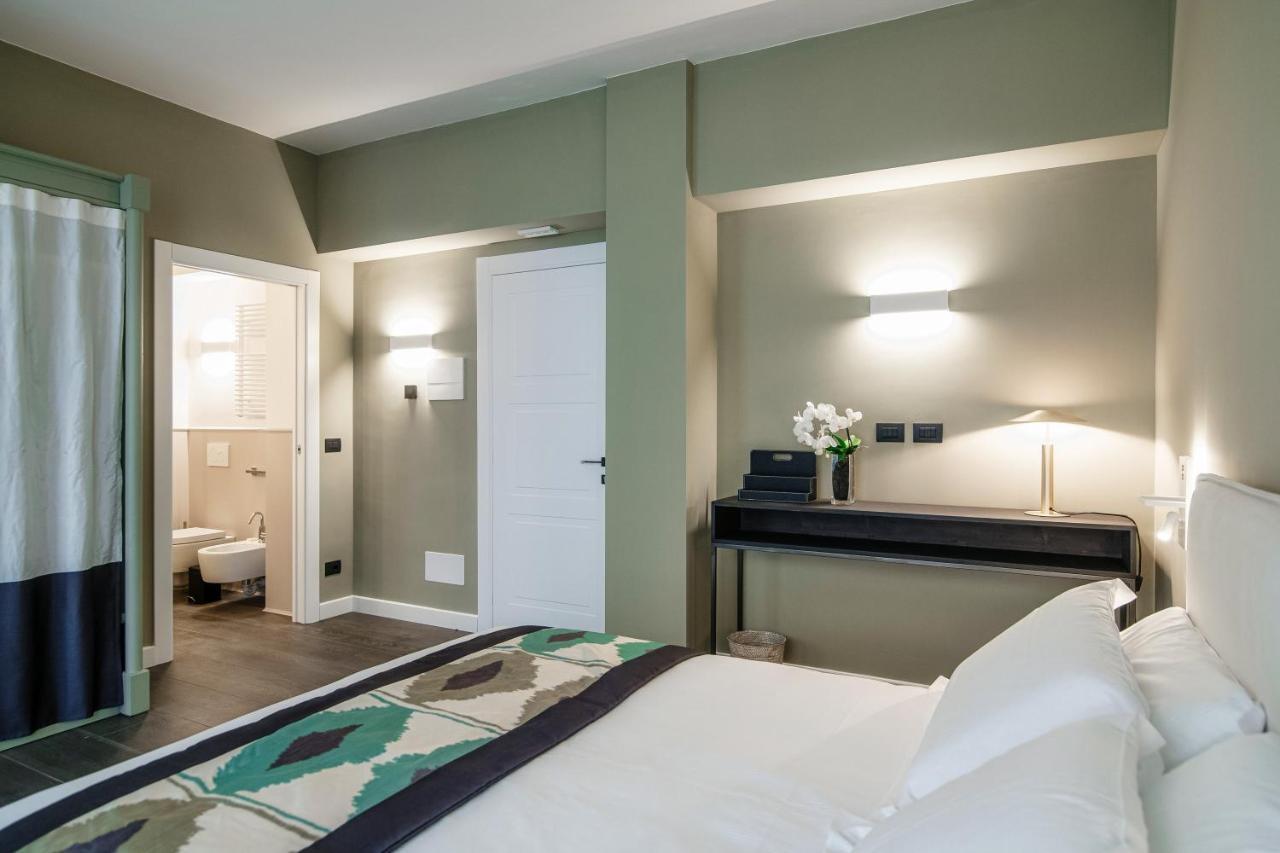 In Centro Luxury Rooms Como Exterior photo