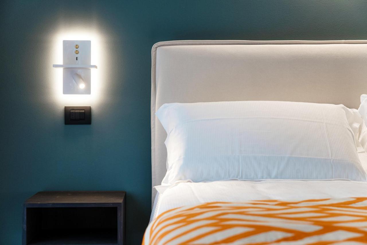 In Centro Luxury Rooms Como Exterior photo