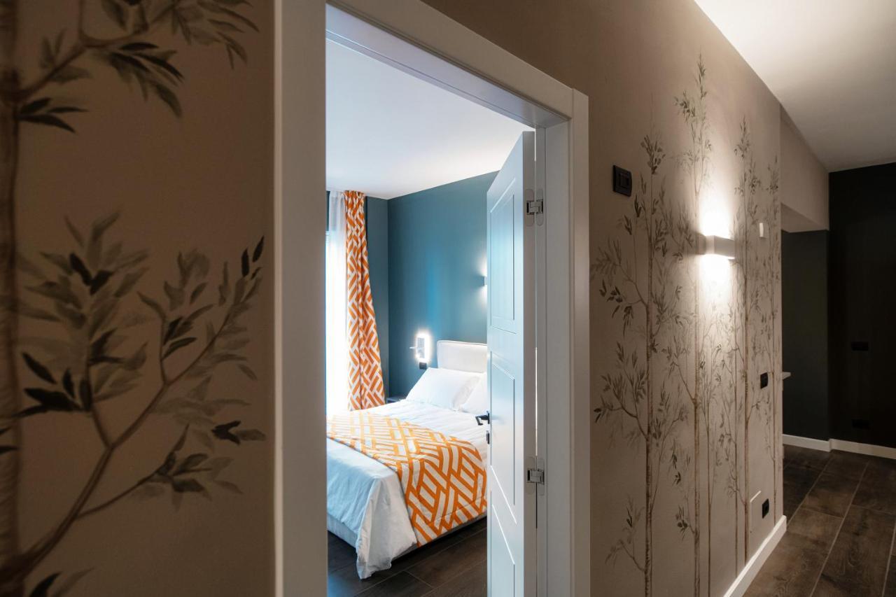 In Centro Luxury Rooms Como Exterior photo